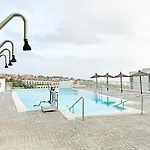 Modern With Year-round Open Pool * Манилва