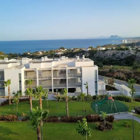 Apartment Modern With Year-round Open Pool Manilva