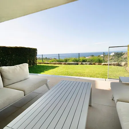 Modern With Year-round Open Pool Manilva